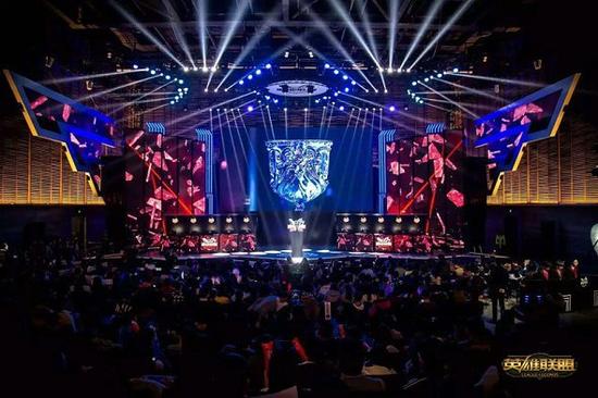 今比赛中更 今比赛中更