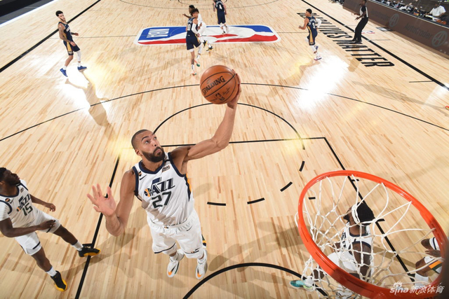 个赛季中 个赛季中