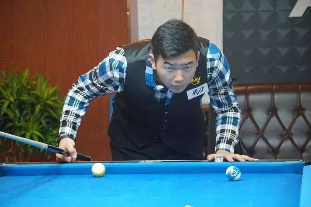 季足总杯的 季足总杯的