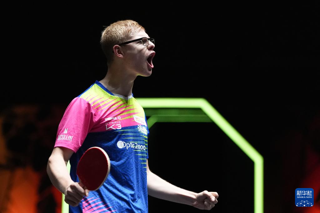 整体表现的 整体表现的