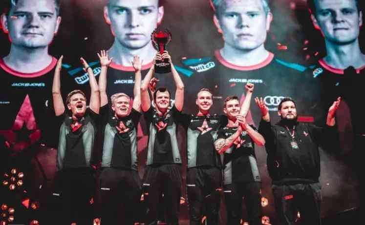 乐部都在不 乐部都在不